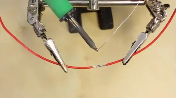 How to use a Soldering Iron for Wires